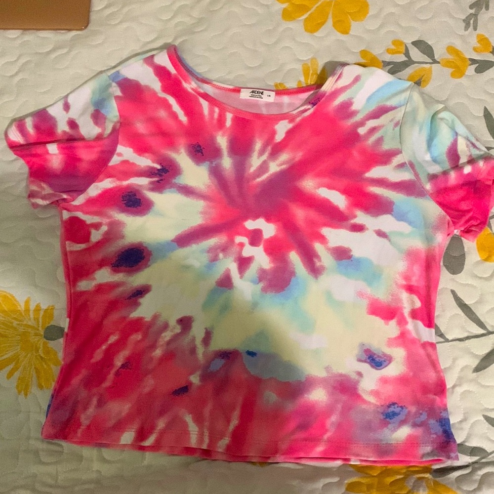 Tie-dye cropped t-shirt
